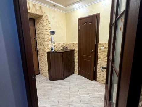 квартира за адресою Крайна вул., 1-В
