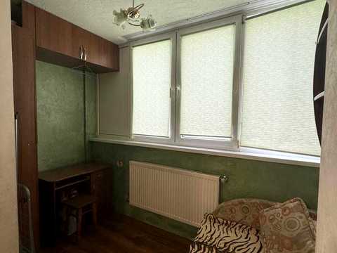 квартира за адресою Крайна вул., 1-В