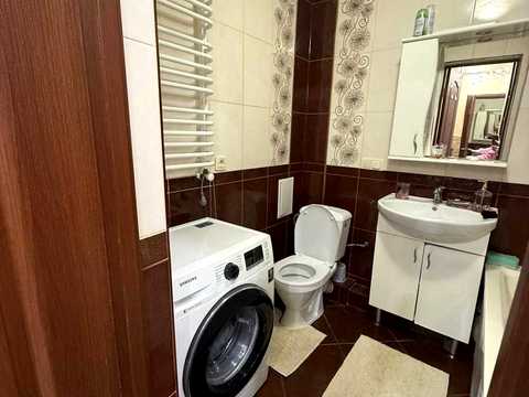 квартира за адресою Крайна вул., 1-В