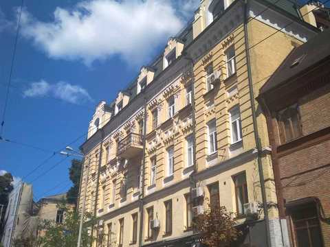 квартира за адресою Софіївська вул., 18