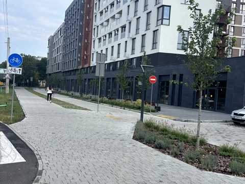 паркомісце за адресою Львів, Лемківська вул., 11-В