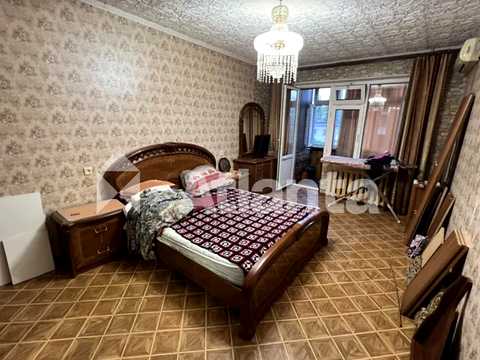 квартира за адресою Академіка Корольова вул., 64б