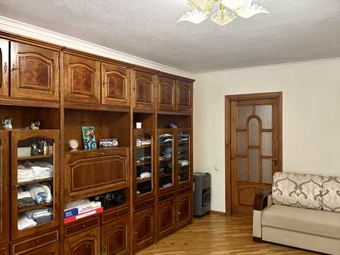 квартира за адресою Андрія Верхогляда вул. (Михайла Драгомирова), 2