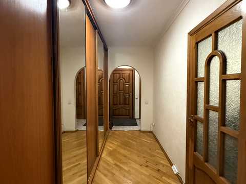 квартира за адресою Андрія Верхогляда вул. (Михайла Драгомирова), 2