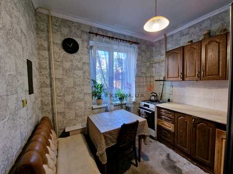 квартира за адресою Каштанова вул., 8-А