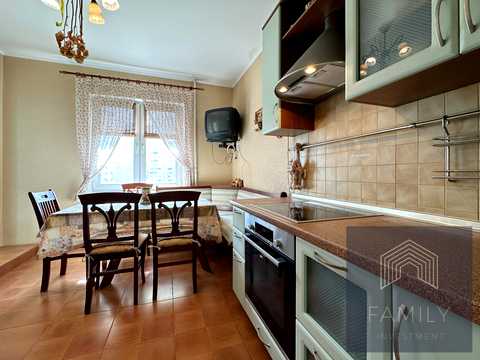 квартира за адресою Урлівська вул., 9