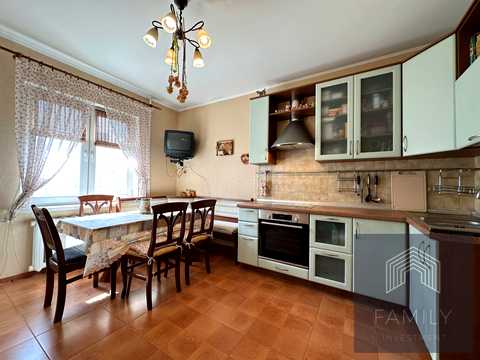 квартира за адресою Урлівська вул., 9