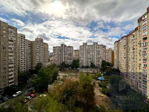 квартира за адресою Урлівська вул., 9