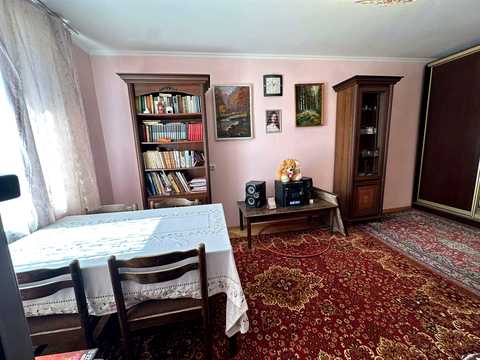 квартира за адресою Героїв 128-ї Бригади вул. (8 Березня), 19