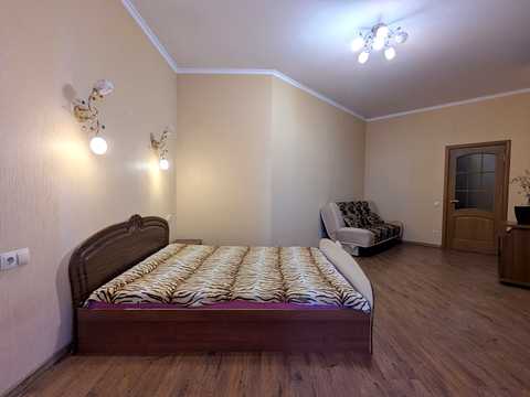 квартира за адресою Середньофонтанська вул., 19-А