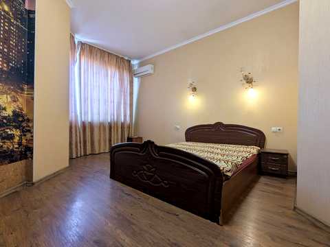 квартира за адресою Середньофонтанська вул., 19-А