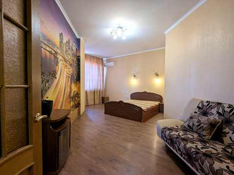 квартира за адресою Середньофонтанська вул., 19-А