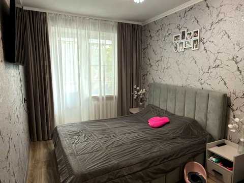 квартира за адресою Зарічанська вул., 32