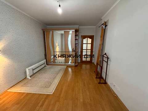 квартира за адресою Миколи Бажана просп., 14