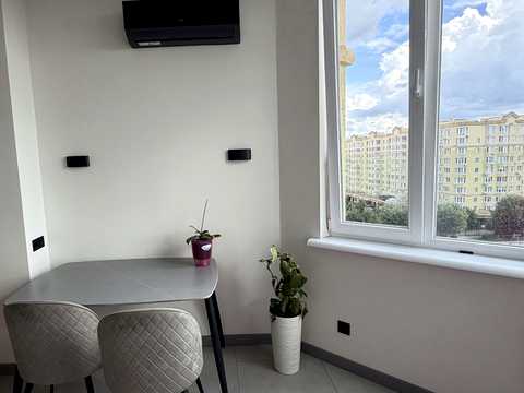 квартира за адресою Зелена вул., 5