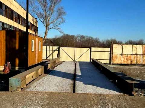 коммерческая по адресу Вишнівецька, 2