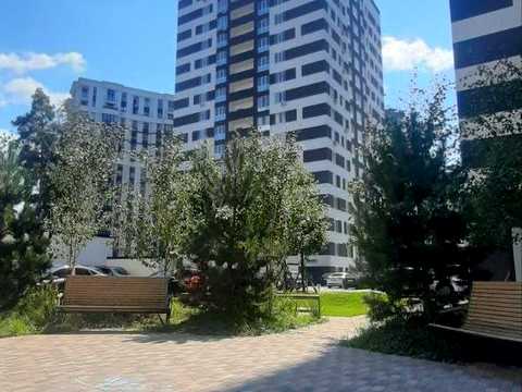 квартира за адресою Літературна вул. (Чехова), 27