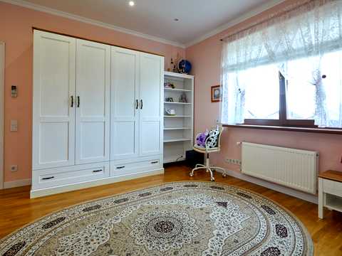 будинок за адресою Івана Гончара, 12