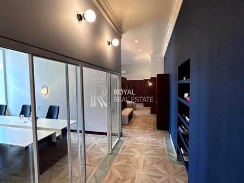 комерційна за адресою Шота Руставелі вул., 15-Б