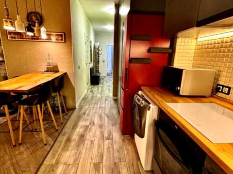 квартира за адресою Драгоманова вул., 2-Б