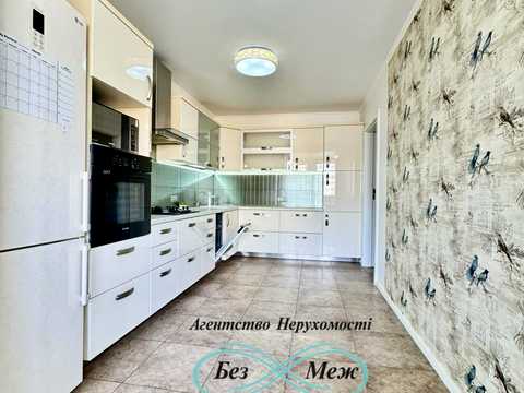 квартира за адресою Боголюбова вул., 20