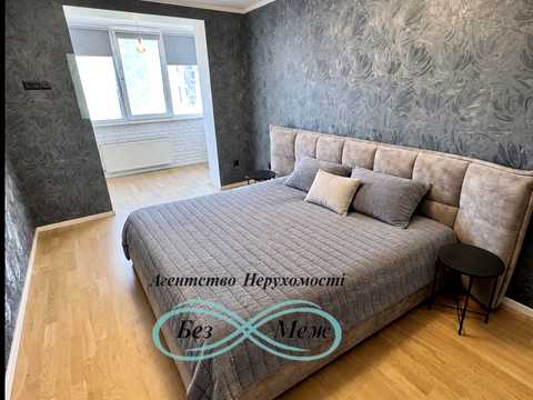 квартира за адресою Боголюбова вул., 20