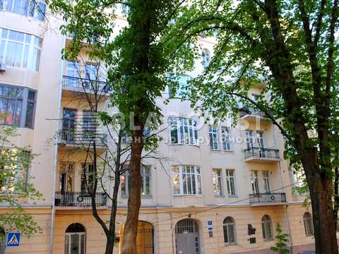 квартира за адресою Костельна вул., 8