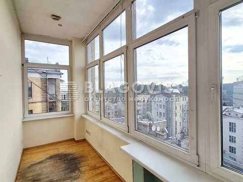 квартира за адресою Костельна вул., 8