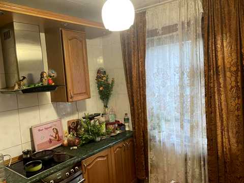 квартира за адресою Князя Володимира Великого просп., 77а