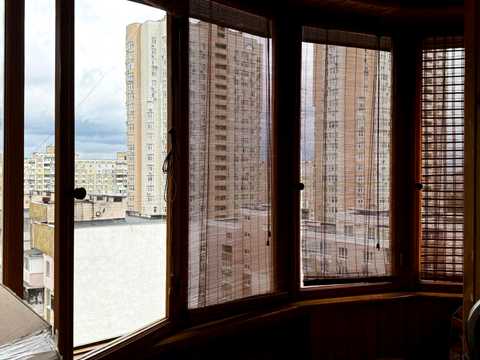 квартира за адресою Анни Ахматової вул., 13