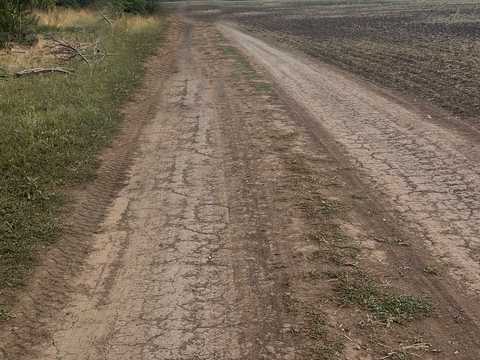ділянка за адресою с. Лиманка,
