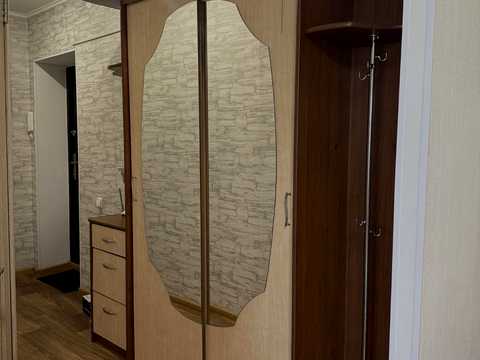 квартира за адресою Металургів просп., 27