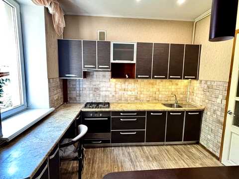 квартира за адресою Динамівська вул., 3