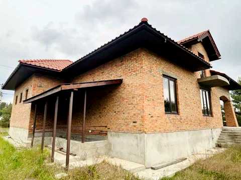 будинок за адресою Незалежності