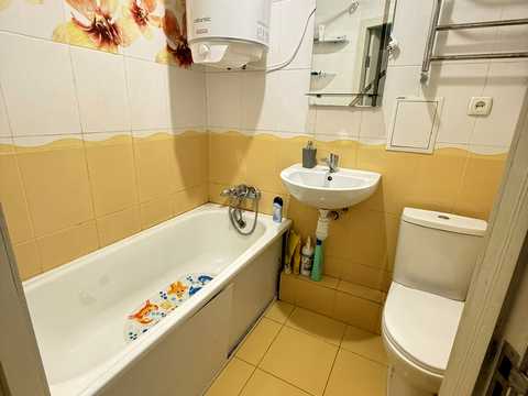 квартира за адресою Хіміків просп., 45