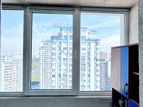 квартира за адресою Дніпровська набережна вул., 26-Б