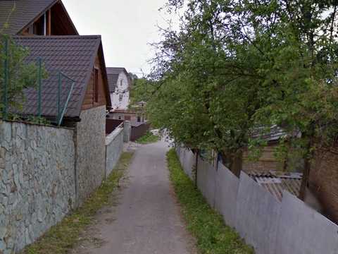 участок по адресу Клубная ул., 1