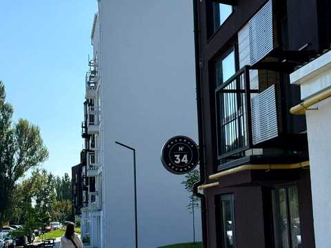 комерційна за адресою Михайла Величка вул., 34