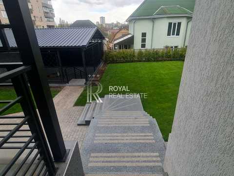 будинок за адресою Київ, Вітряні Гори вул.