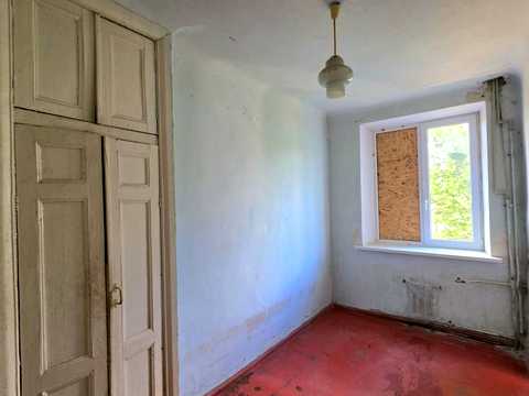 квартира за адресою Михайла Комарова вул. (Тархова), 4