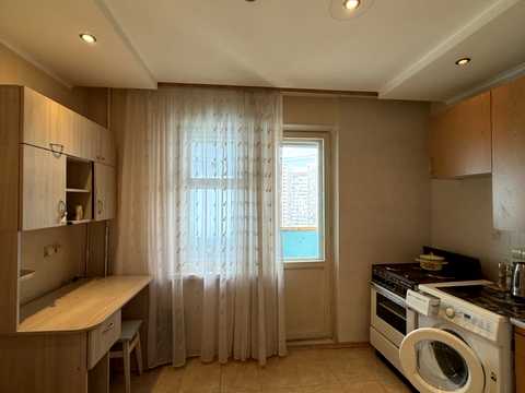 квартира за адресою Ревуцького вул., 17