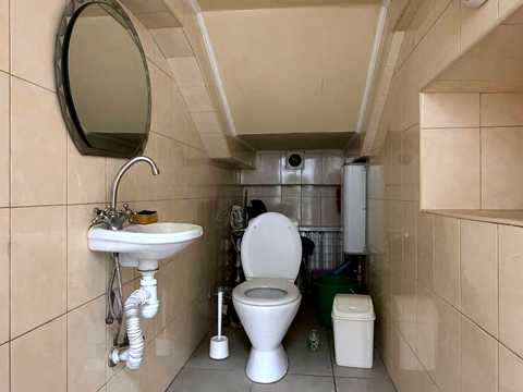коммерческая по адресу Краковская ул., 24