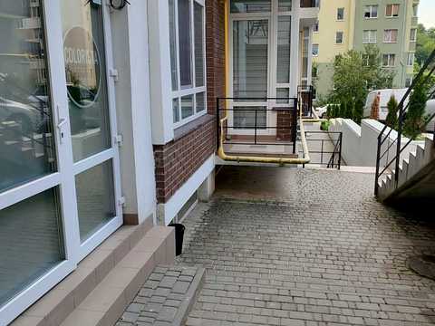 коммерческая по адресу Малоголосковская ул., 44