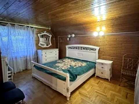 дом по адресу с. Партизанское, Центральна ул.
