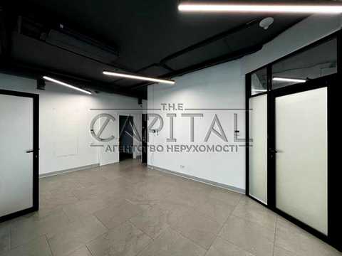 коммерческая по адресу Жилянская ул., 118