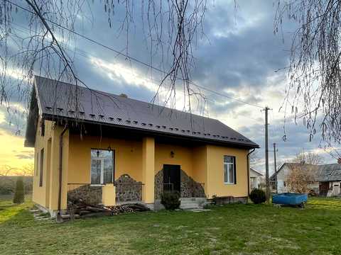 будинок за адресою Стуса, 12