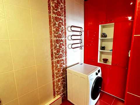 квартира за адресою Дніпровська набережна вул., 19