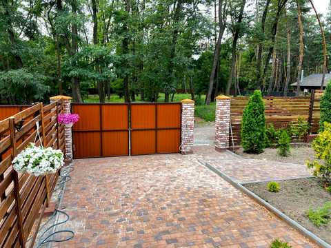 дом по адресу Рубіновий провулок