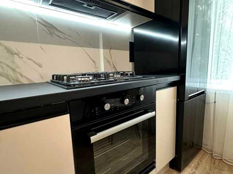 квартира за адресою Космонавтів просп., 71