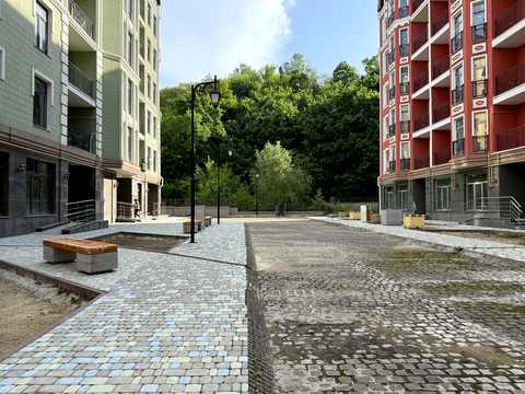 квартира за адресою Дегтярна вул., 20